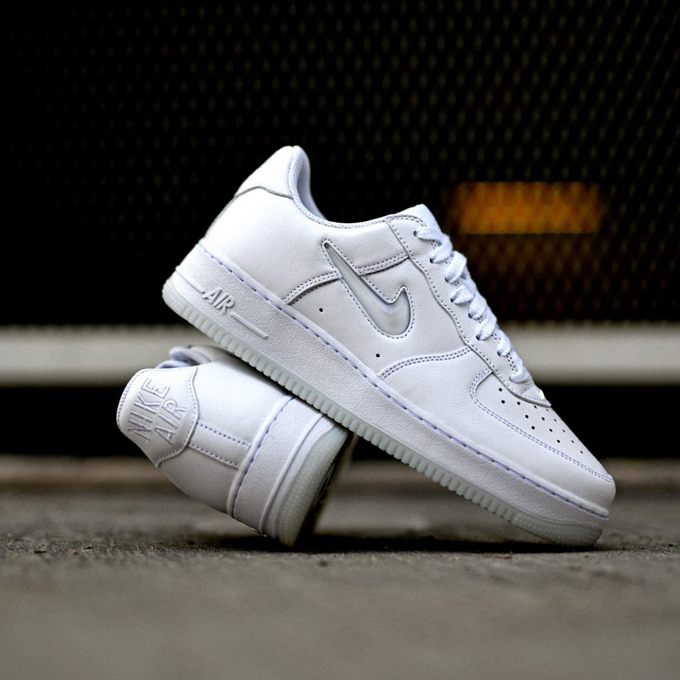 Nike Air Force 1 Low Triple White Jewel