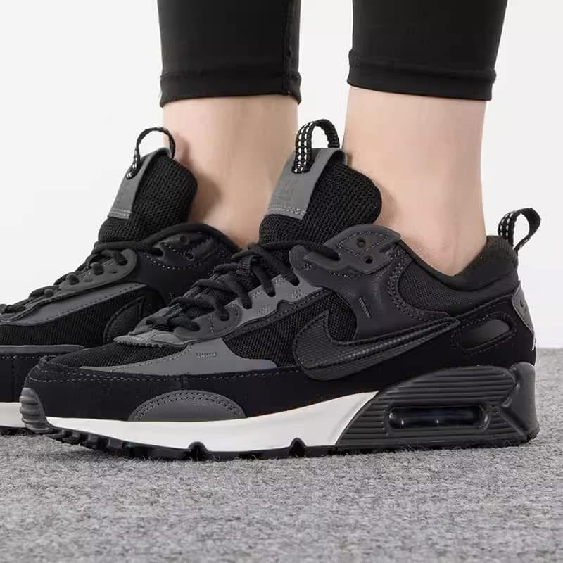 Nike Air Max 90 Future Black & White