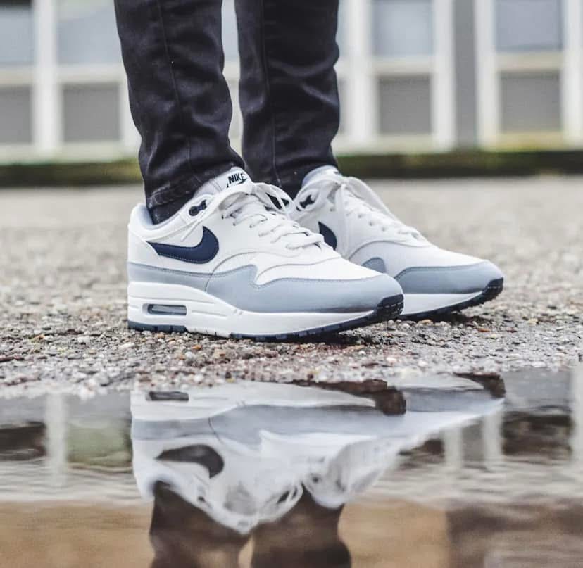 Nike Air Max 1 White-Grey Obsidian
