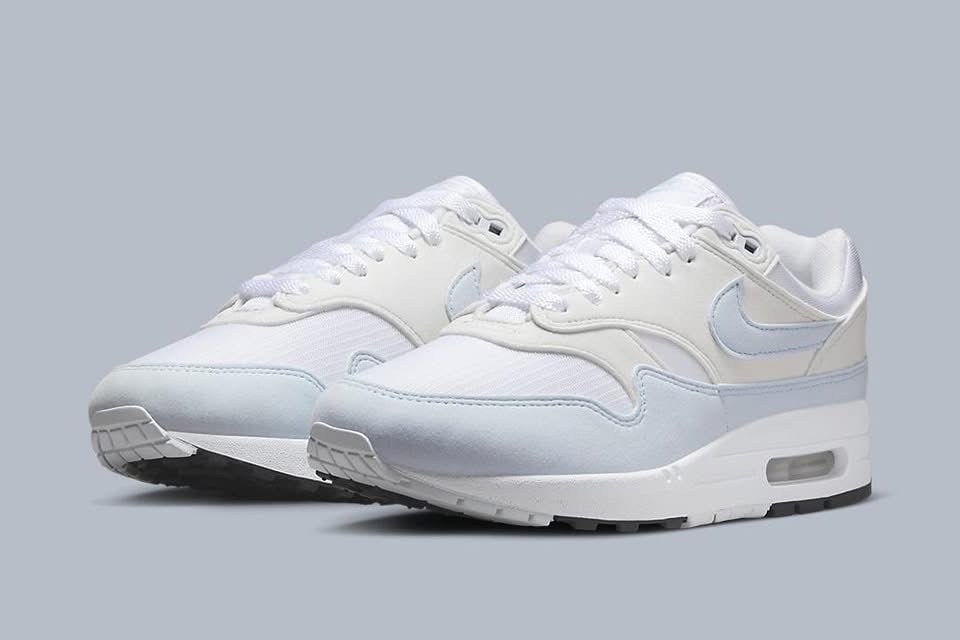 Nike Air Max 1 White Platinum