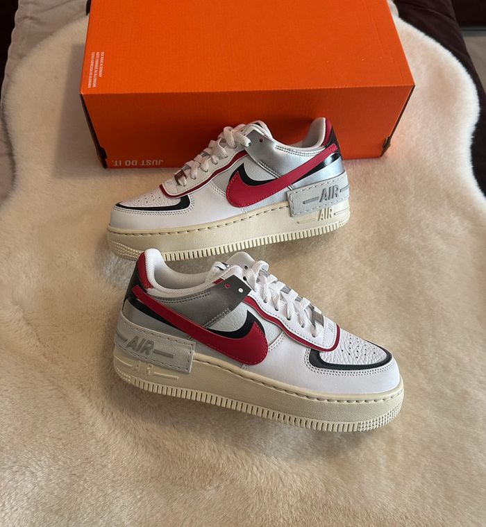 Nike Air Force 1 Shadow White Gym Red