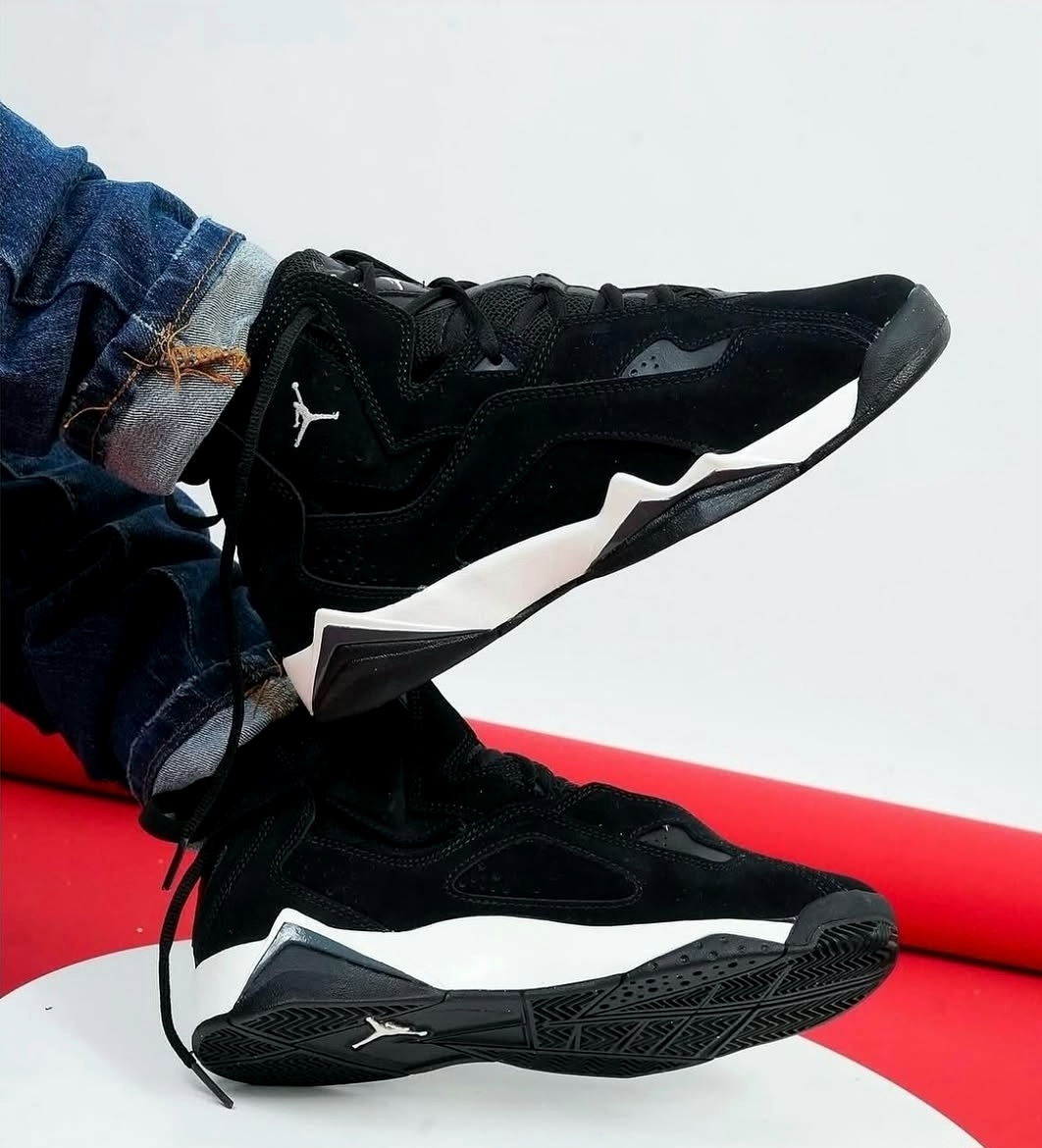 Nike Air Jordan True Flight